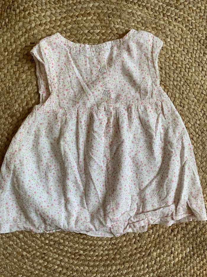 Robe 6 mois - photo numéro 2