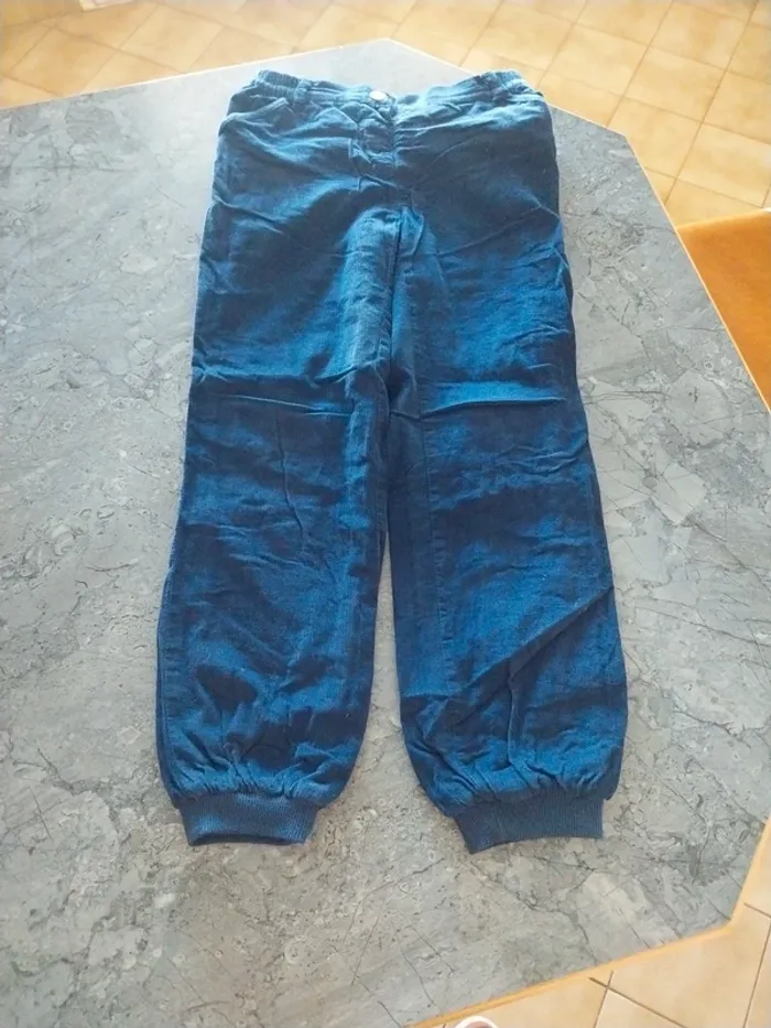 Pantalon T.8 ans