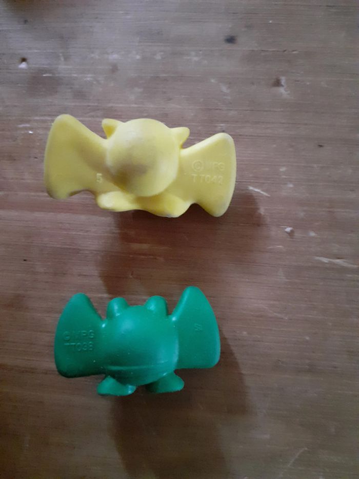 Sauteurs jaune et vert Kinder - photo numéro 2