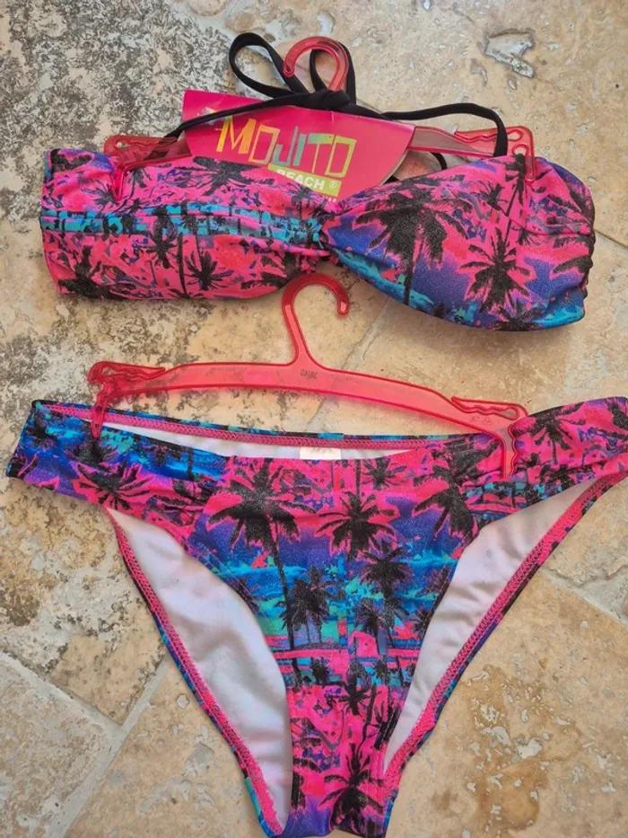 Maillot de bain 2 pièces neuf taille 38/40 - photo numéro 2