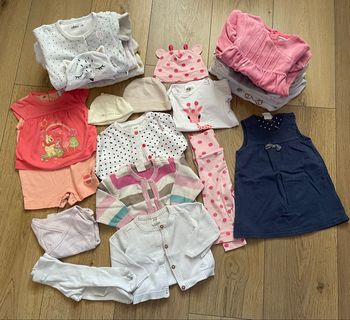 Lot bébé fille 1 mois 29 pièces 