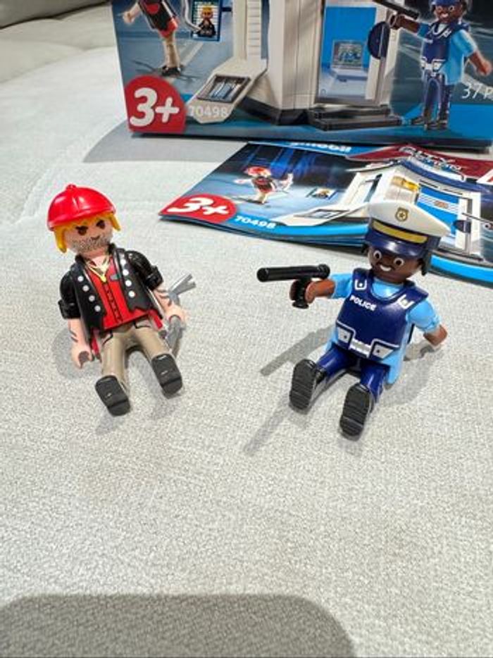 Playmobil  Salle d'interrogatoire police 70498 Complet - photo numéro 4