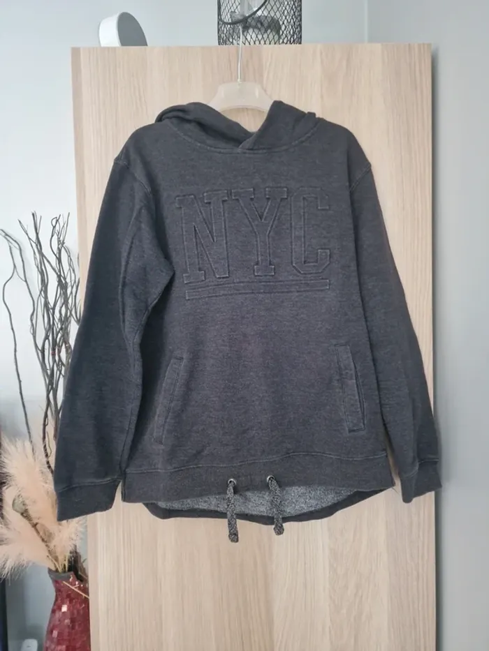 Sweat à capuche