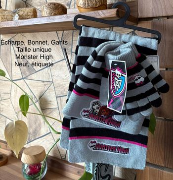 Ensemble écharpe, Gants, Bonnet  Taille Unique enfant 