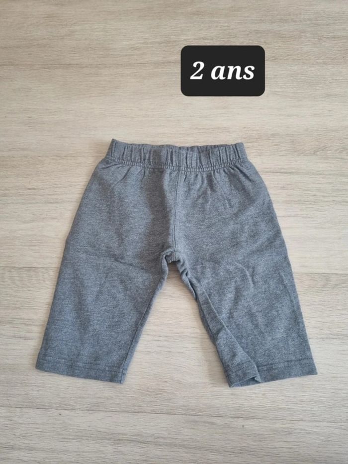 Pantacourt 2 ans