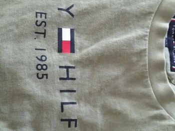 T-shirt MC 14 ans tommy Hilfiger 