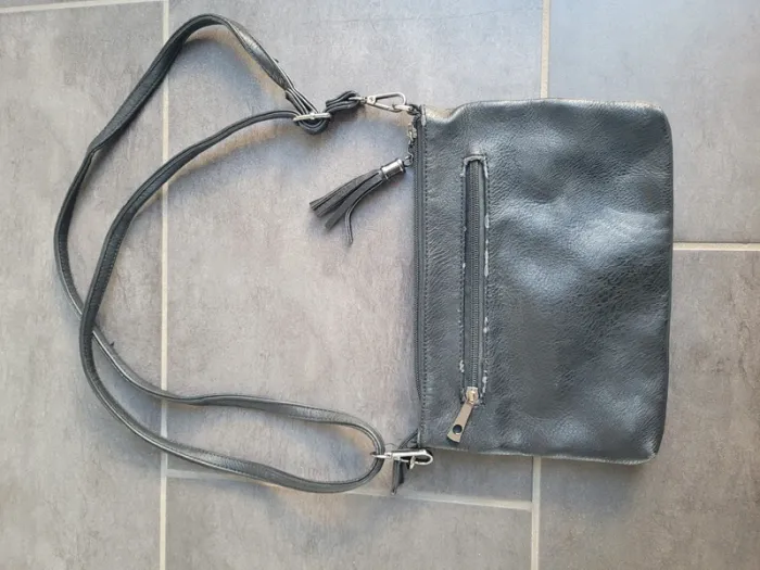 Sac à bandouillere - photo numéro 4