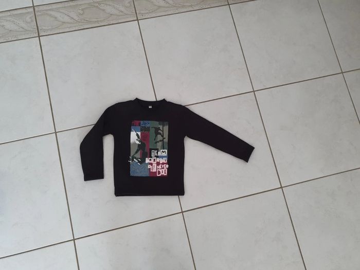 Pull garçon 3/4 ans LC