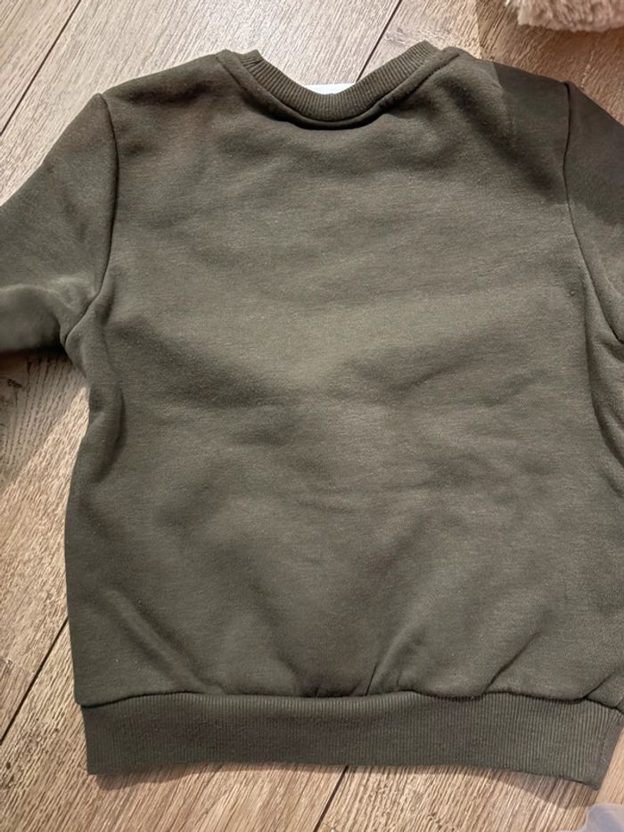 Sweat bluey 3-4 ans - photo numéro 3