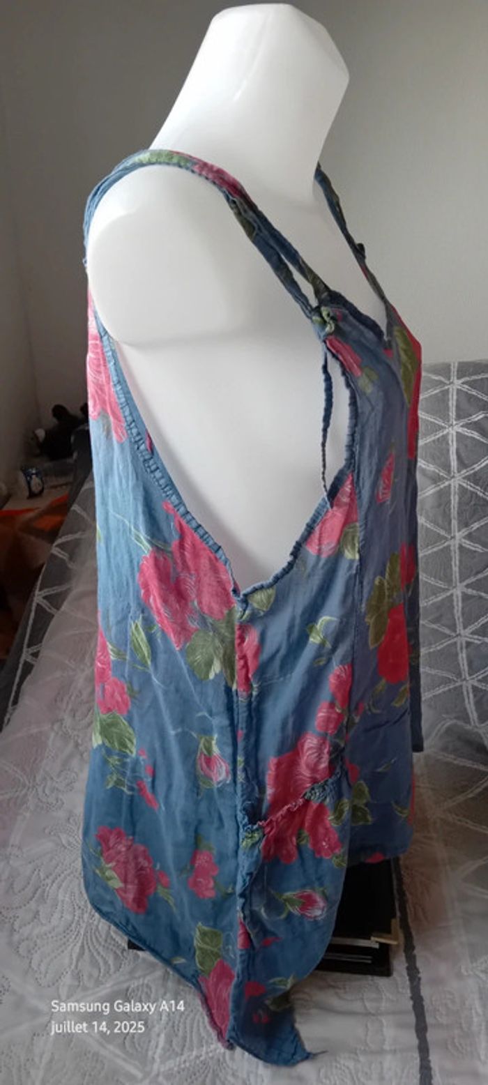 Tunique fines bretelles assymetriques motif fleurs bleu rose femme XL made in Italy - photo numéro 5