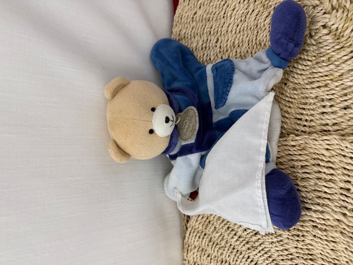 Doudou plat marionnette ours fun bleu DOUDOU ET COMPAGNIE