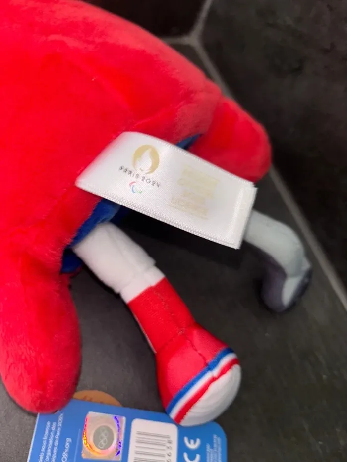 Mascotte neuve jeux olympiques 2024 - photo numéro 6