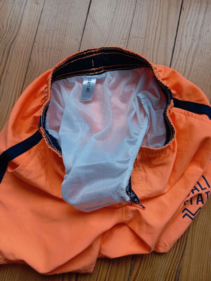 Short de bain 9 ans - photo numéro 3