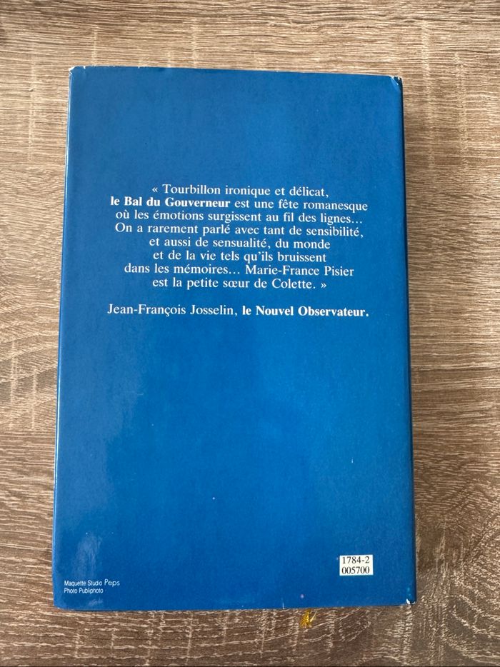 Livre le bal du gouverneur - photo numéro 2