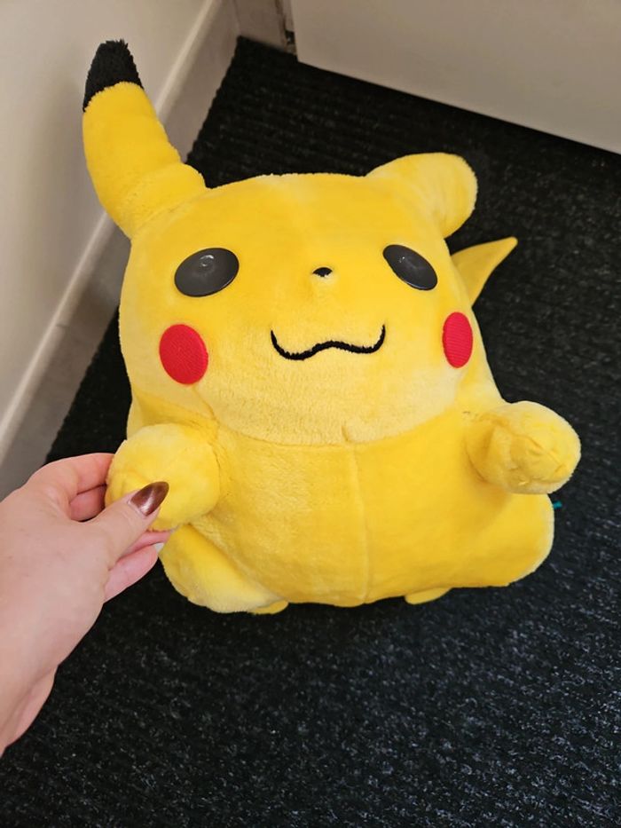 Peluche pikatchu - photo numéro 4