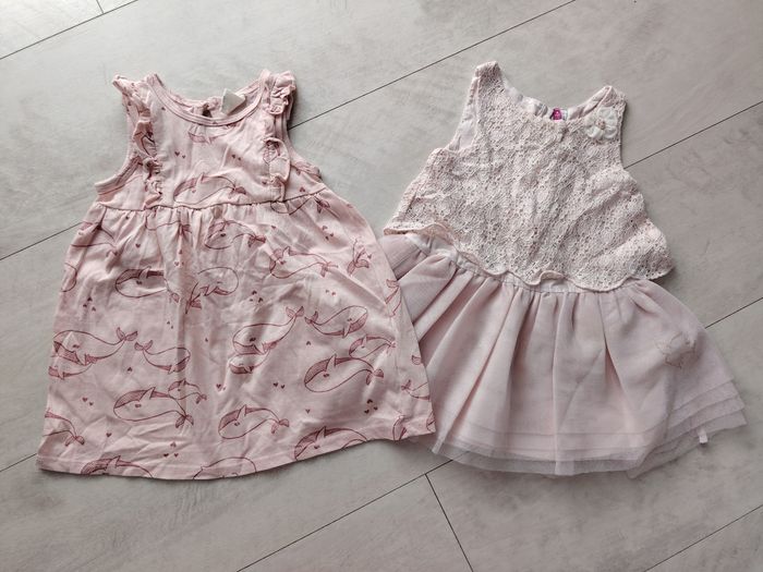 Lot de 2 robes 9 mois