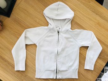 Gilet à capuche Okaïdi en 6ans