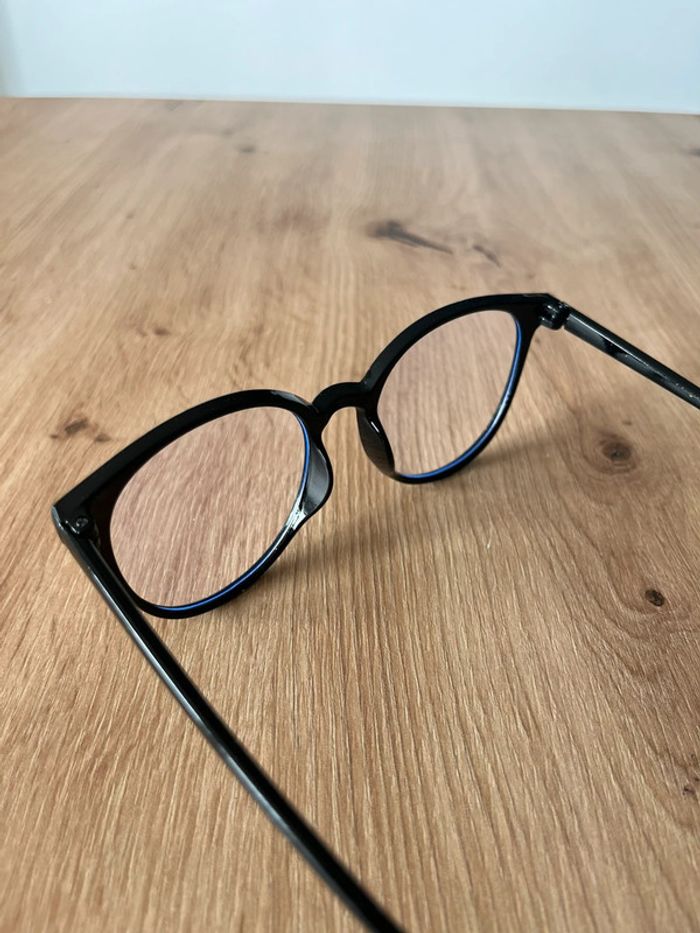 Lunettes , lumière bleues , neuves , style intemporel , Unisex - photo numéro 2