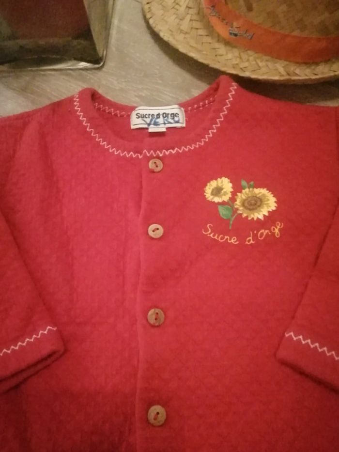, 🌸Veste légèrement matelassée rouge Taille 2 ans "Sucre D'orge" - photo numéro 3