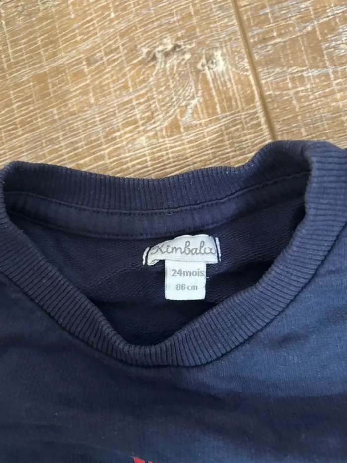 Pull bleu marine - photo numéro 2