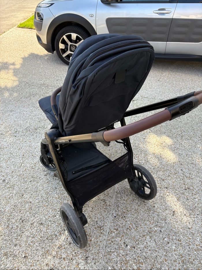 Poussette maxi cosi street quasi neuve - photo numéro 3