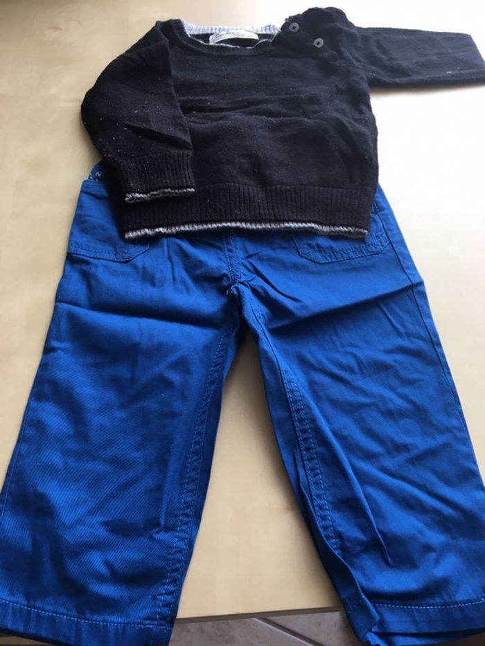 Ensemble tape à l’œil ( pull) et tex ( pantalon)