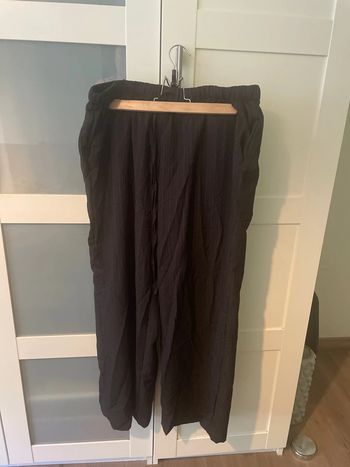 Pantalon large neuf