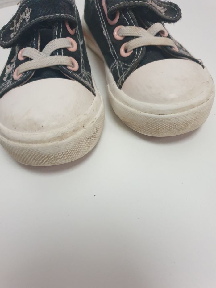 Baskets à scratch pointure 23 gémo - photo numéro 4