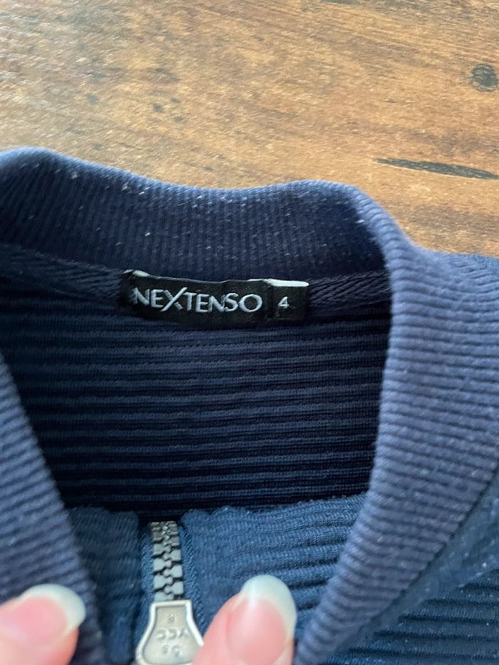 Veste bleue avec fermeture éclair - photo numéro 3