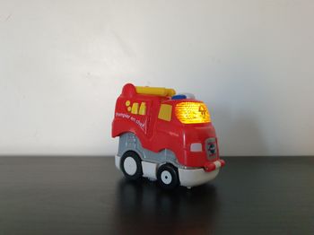 Tut tut bolide Push&Go "Jeff, pompier en chef" VTech