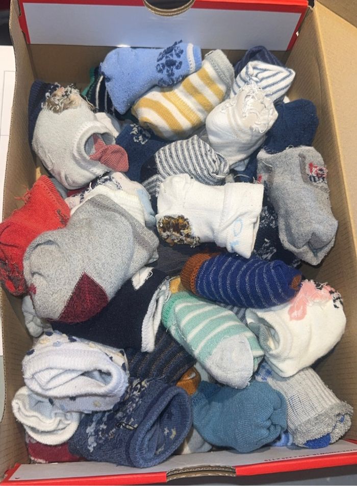 Gros lots de 50 chaussettes bébé de toutes tailles - photo numéro 6