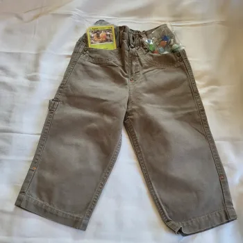 Pantalon 18 mois + Cartes Pokémon + Billes
