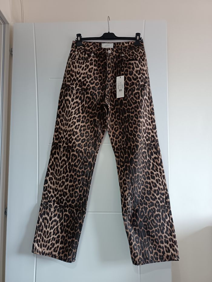 Jean Leopard 36