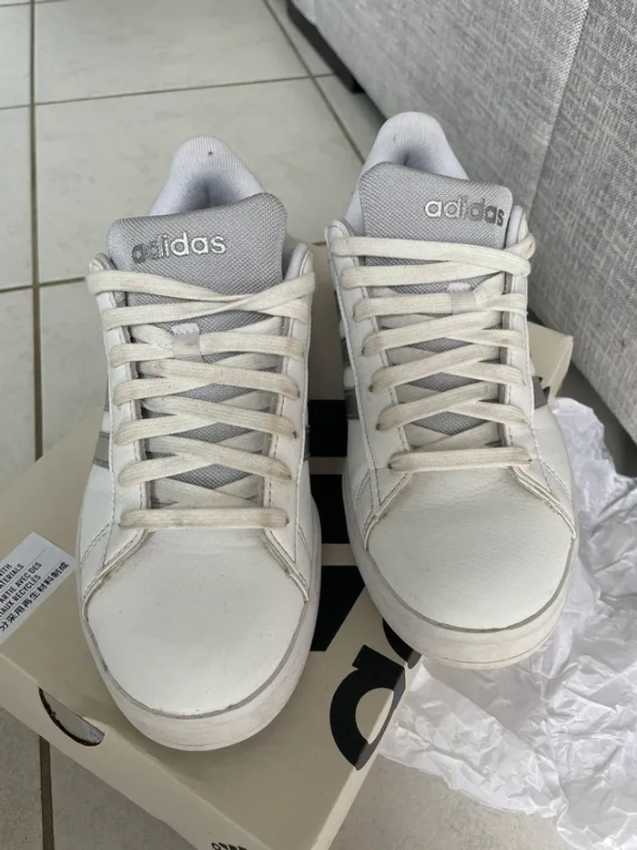 Basket adidas - photo numéro 2
