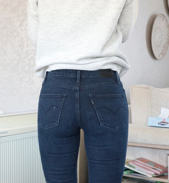 Jean levi’s haute skinny 27