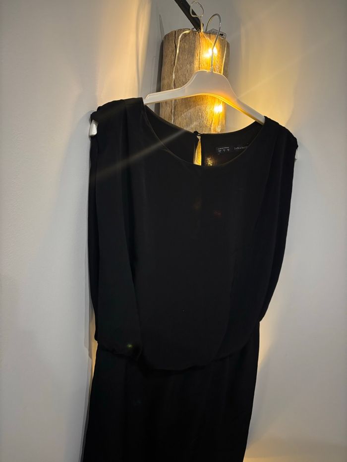 Robe noir - photo numéro 4