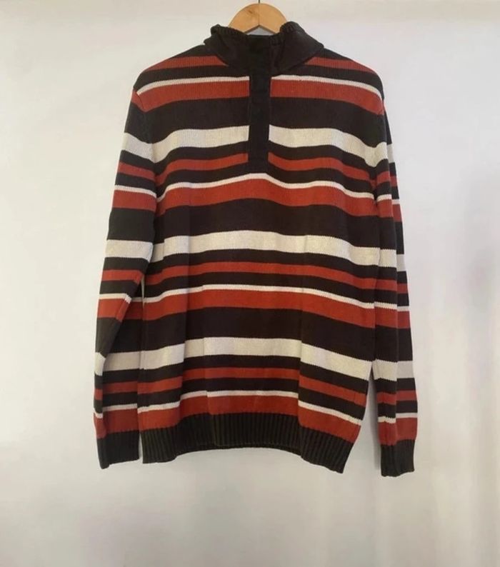 Pull Armand Thierry , taille M en très bon état - photo numéro 2