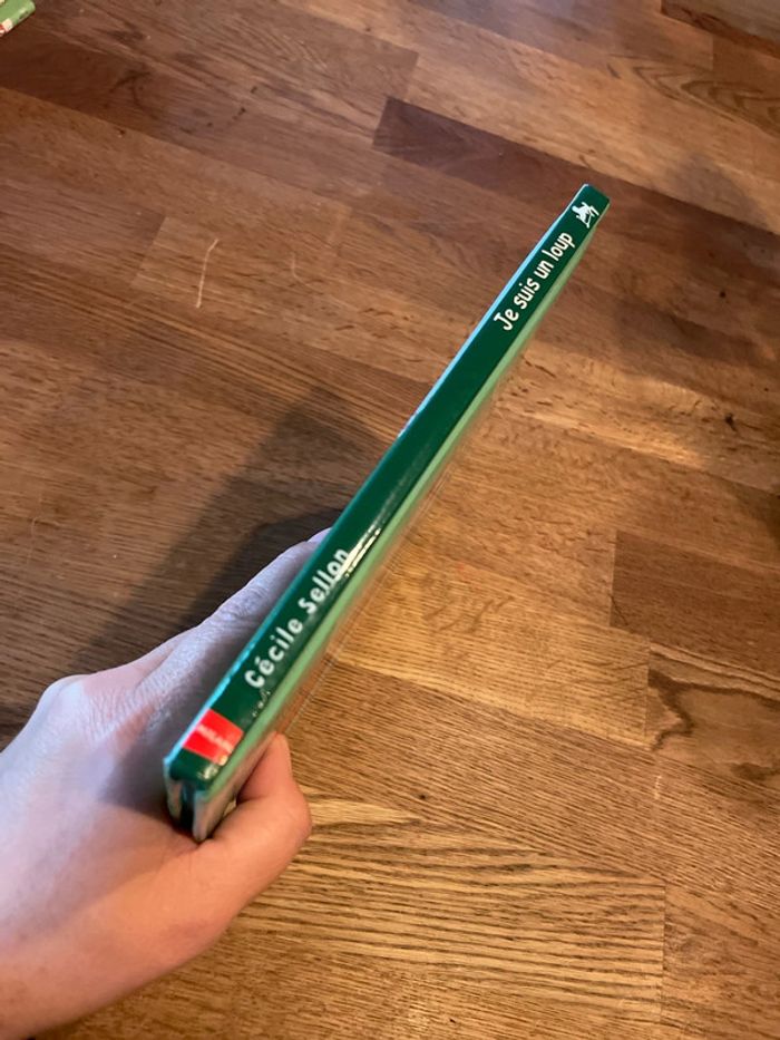 Livre Je suis un loup - photo numéro 2