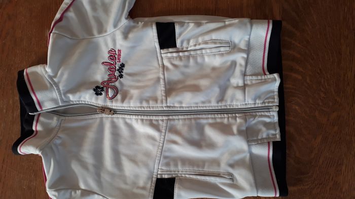 Veste , gilet Shialy blanche 6 ans - photo numéro 3