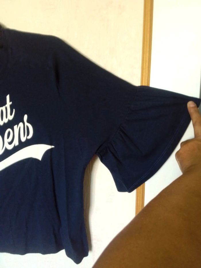 Haut/ t-shirt taille M - photo numéro 3