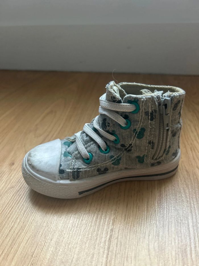 Baskets montantes Disney Mickey taille 22 - photo numéro 2