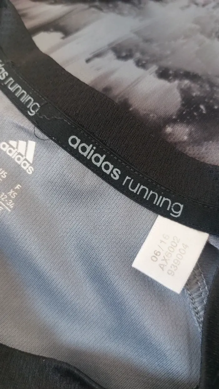 T-shirt de sport manches courtes adidas running taille XS - photo numéro 6