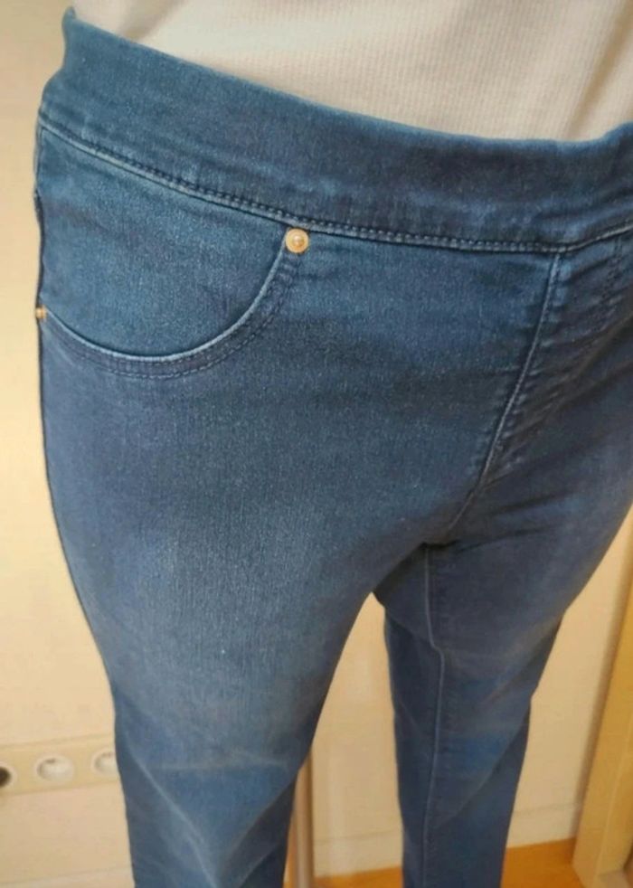 🌺Pantalon stretch imitation jean brut h&m 36🌺 - photo numéro 3