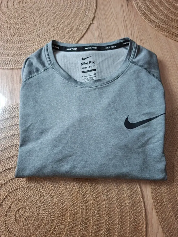 T-shirt nike - photo numéro 5