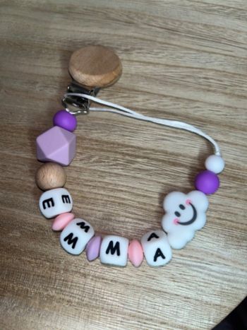 Attache tétine personnalisé