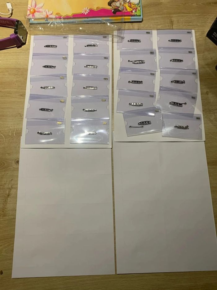 Elba - lot de 20 badges à épingle - photo numéro 3