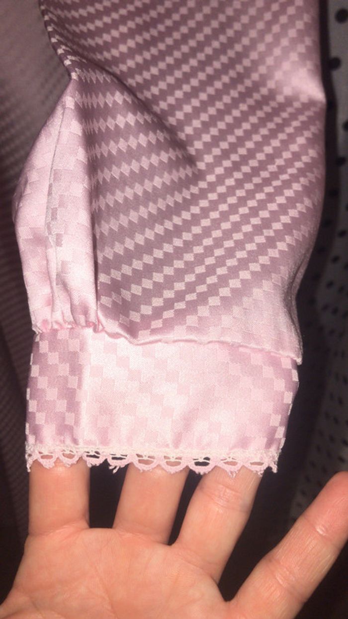 Chemise de nuit Vintage état neuf rose en satin - photo numéro 9