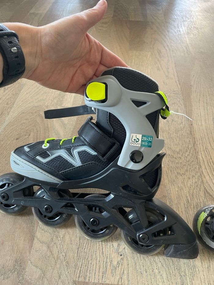 Roller enfant 29 à 32 très bon état - photo numéro 3