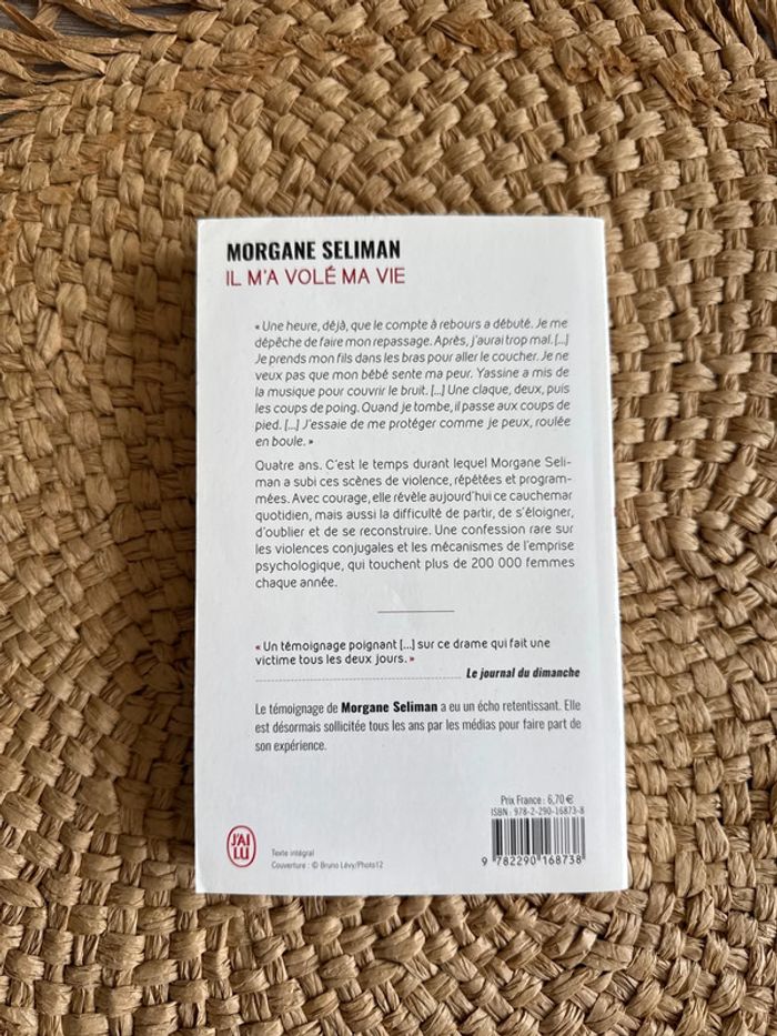 Livre il m’a volé ma vie - photo numéro 2