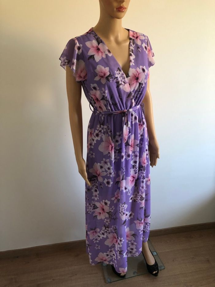 Robe longue mauve et fleurie neuve New Collection taille unique - photo numéro 2